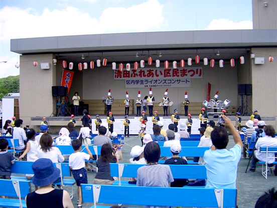 マーチングクラブ、フラッシュ・キッズ